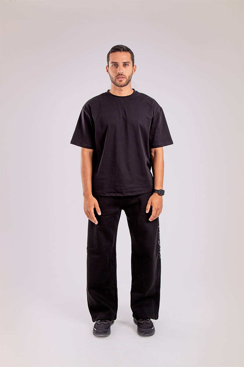 Relaxed Straight Pants