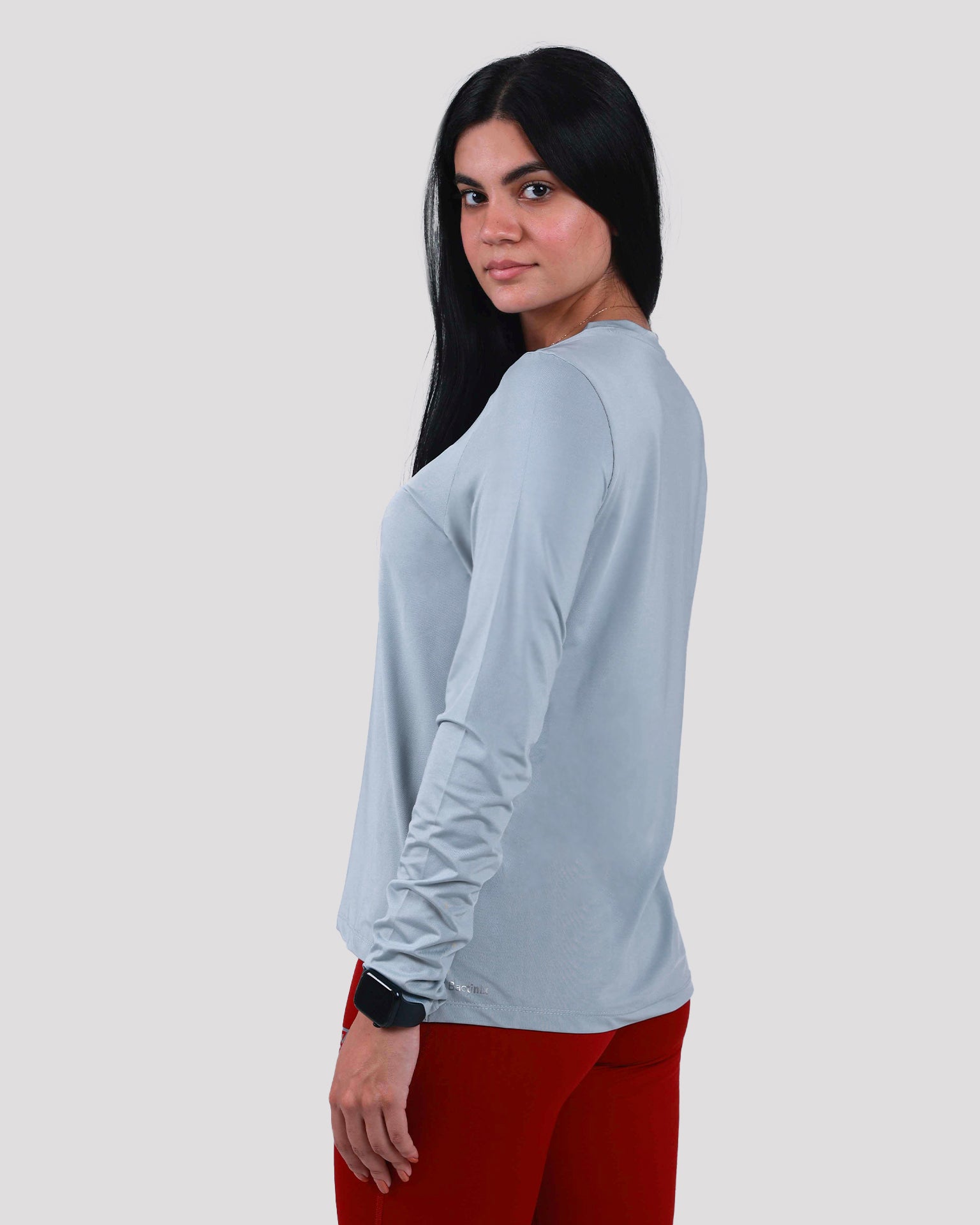 Endure Essentials بأكمام طويلة
