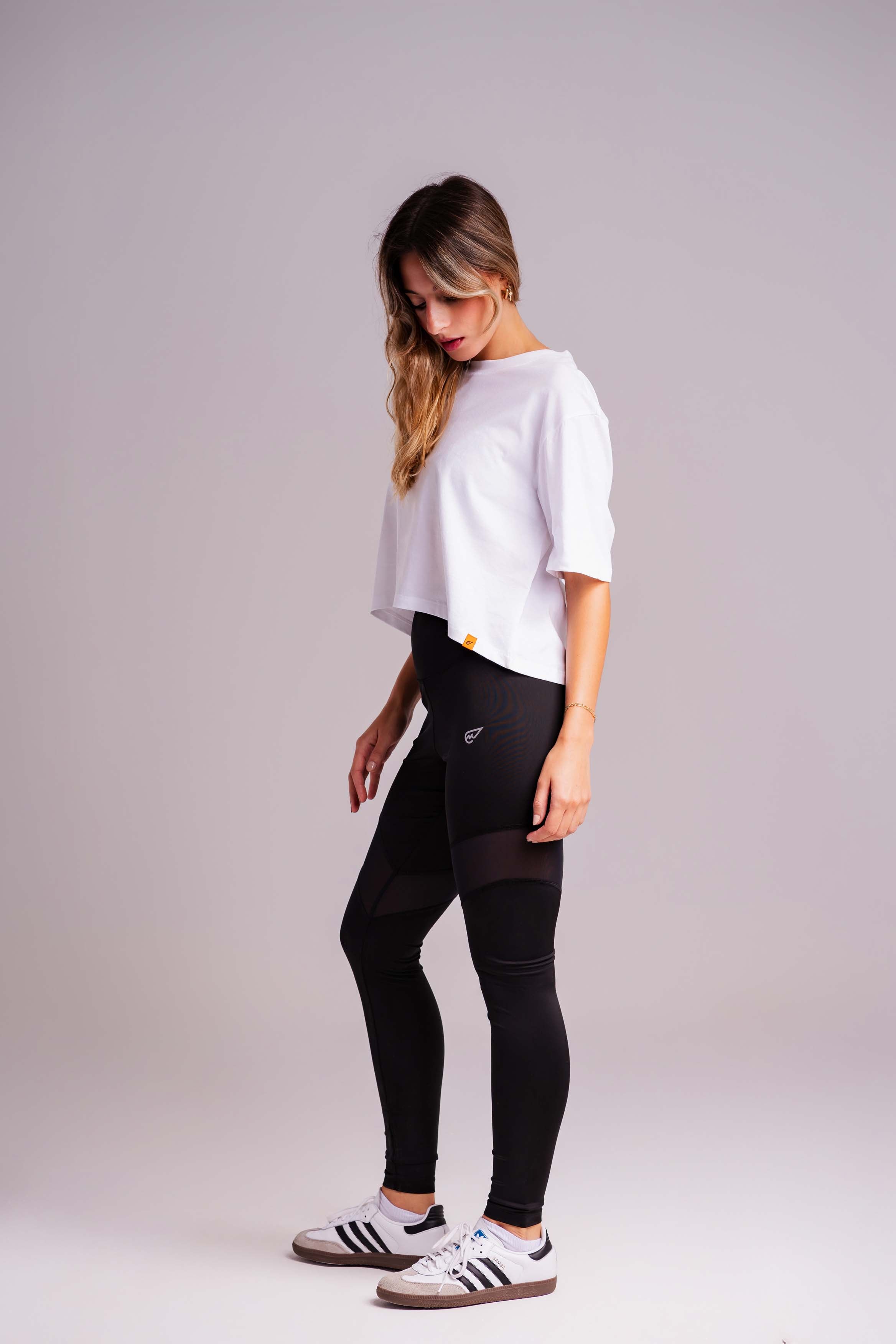 Boxy Crop Essential Tee