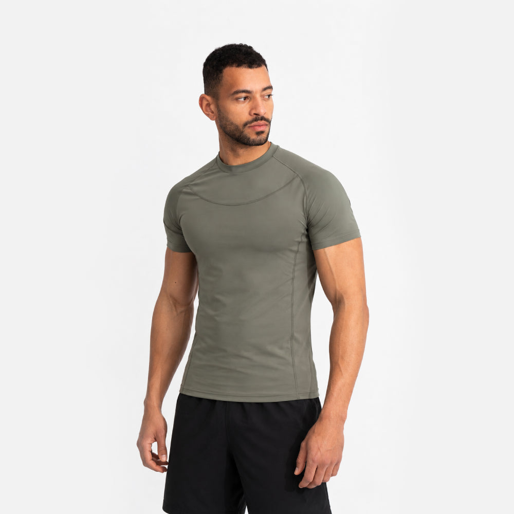 PERFORMANCE COMPRESSION TEE