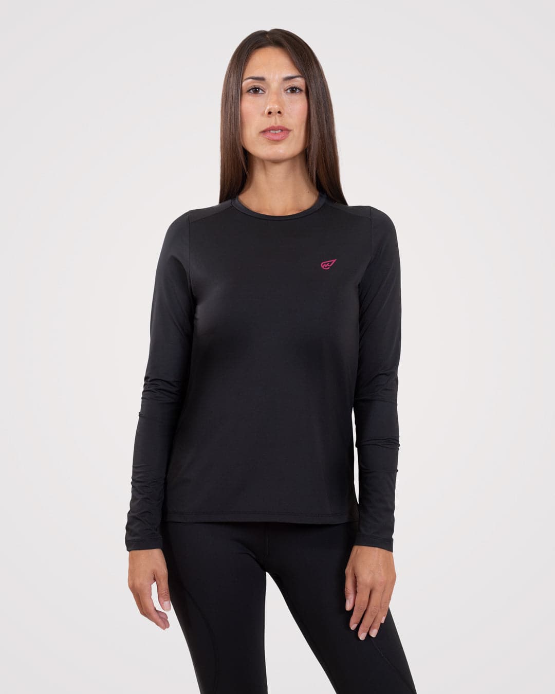 Endure Essentials بأكمام طويلة