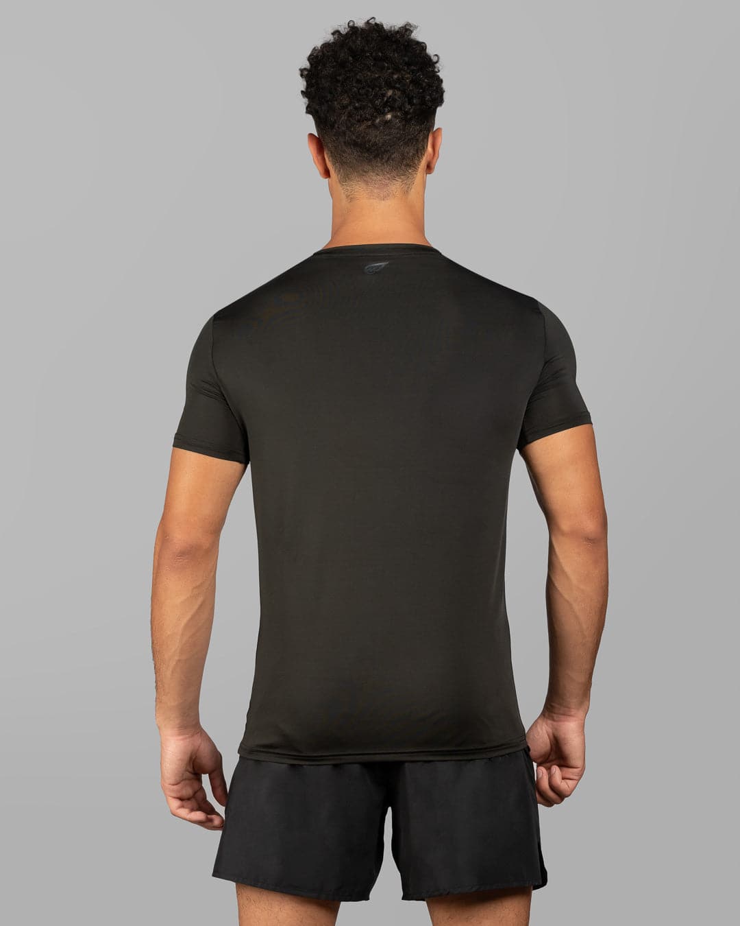 Performance Crew Neck