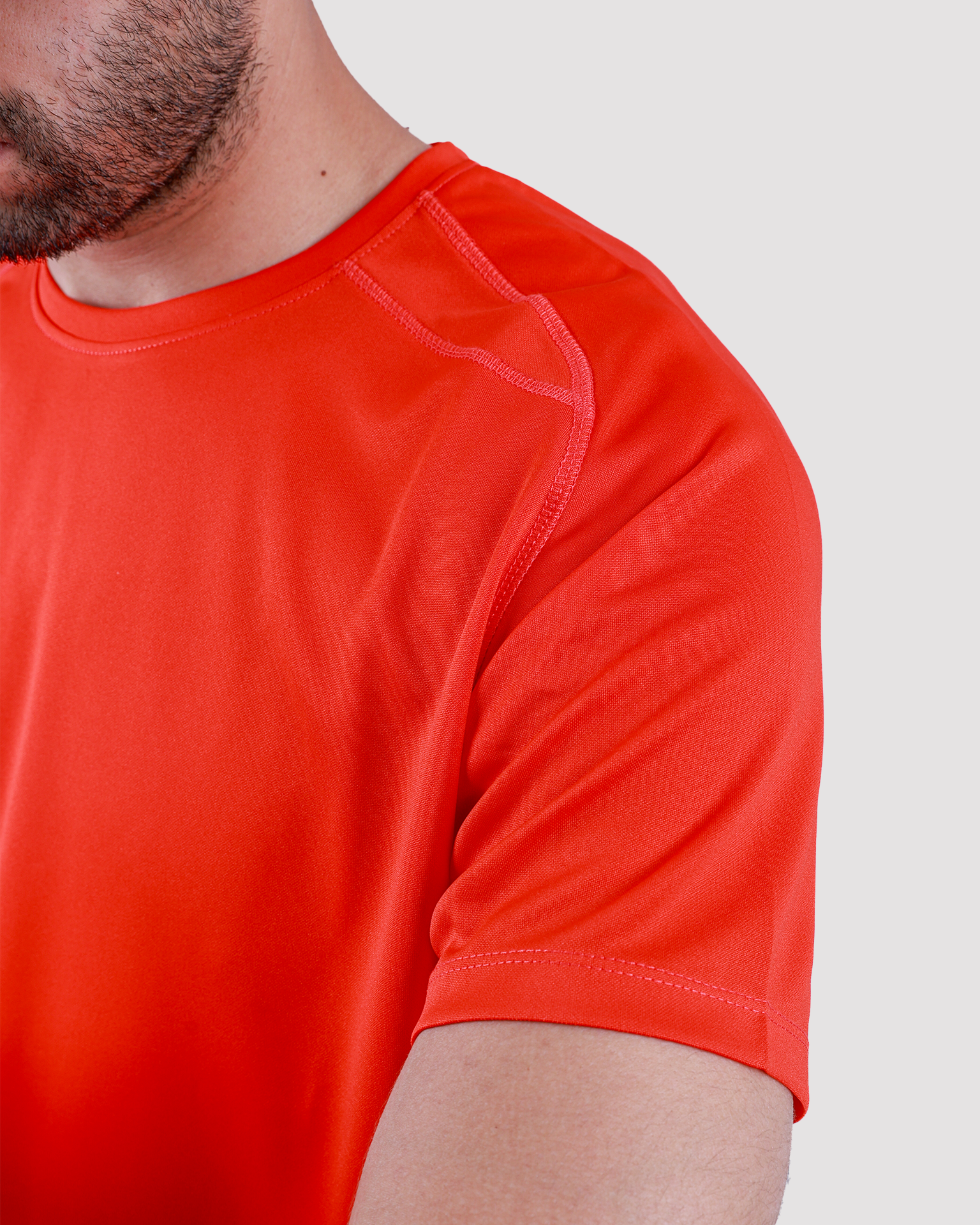 تي شيرت تدريب بمقاس عادي