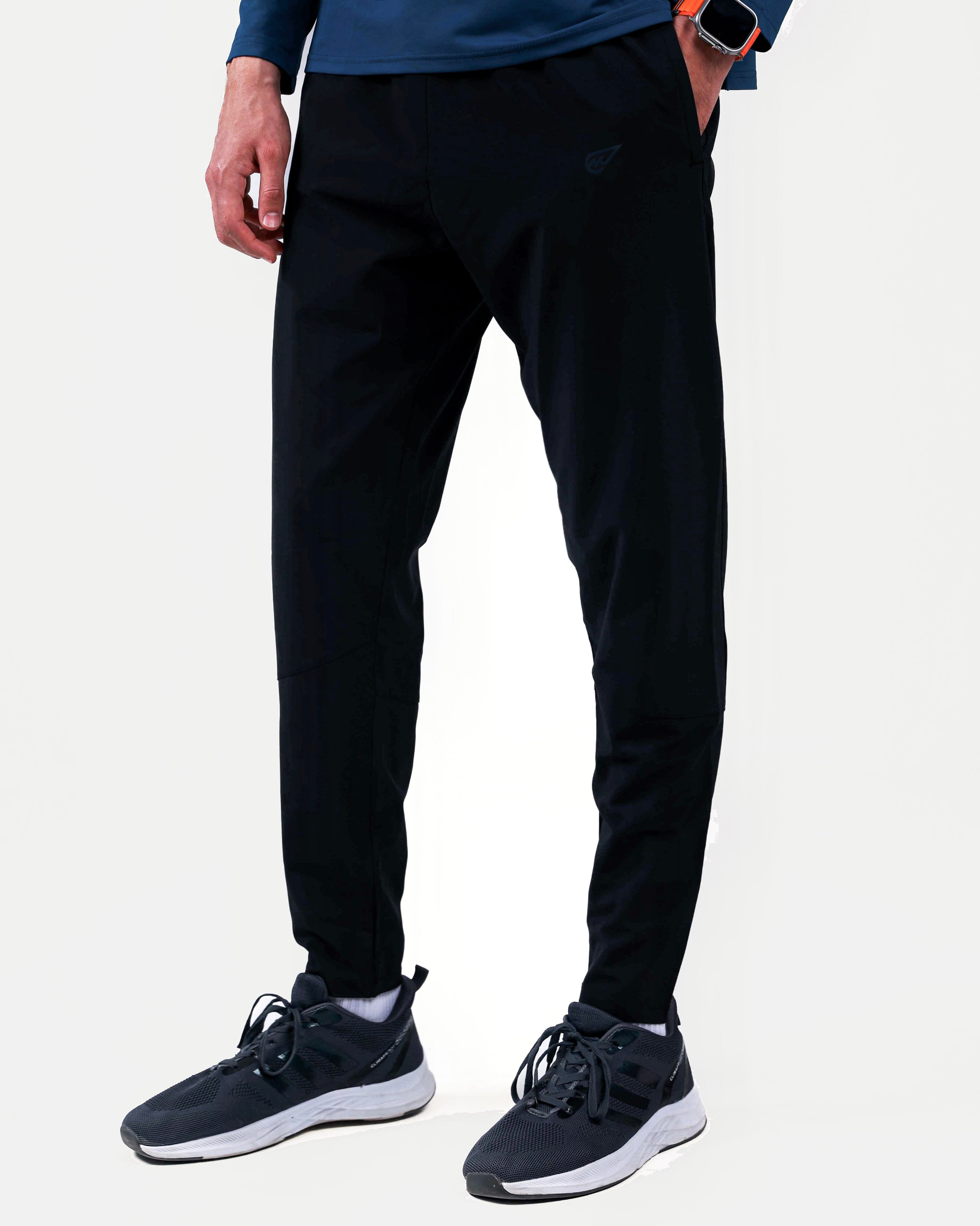 بنطال رياضي أساسي بقصّة عادية