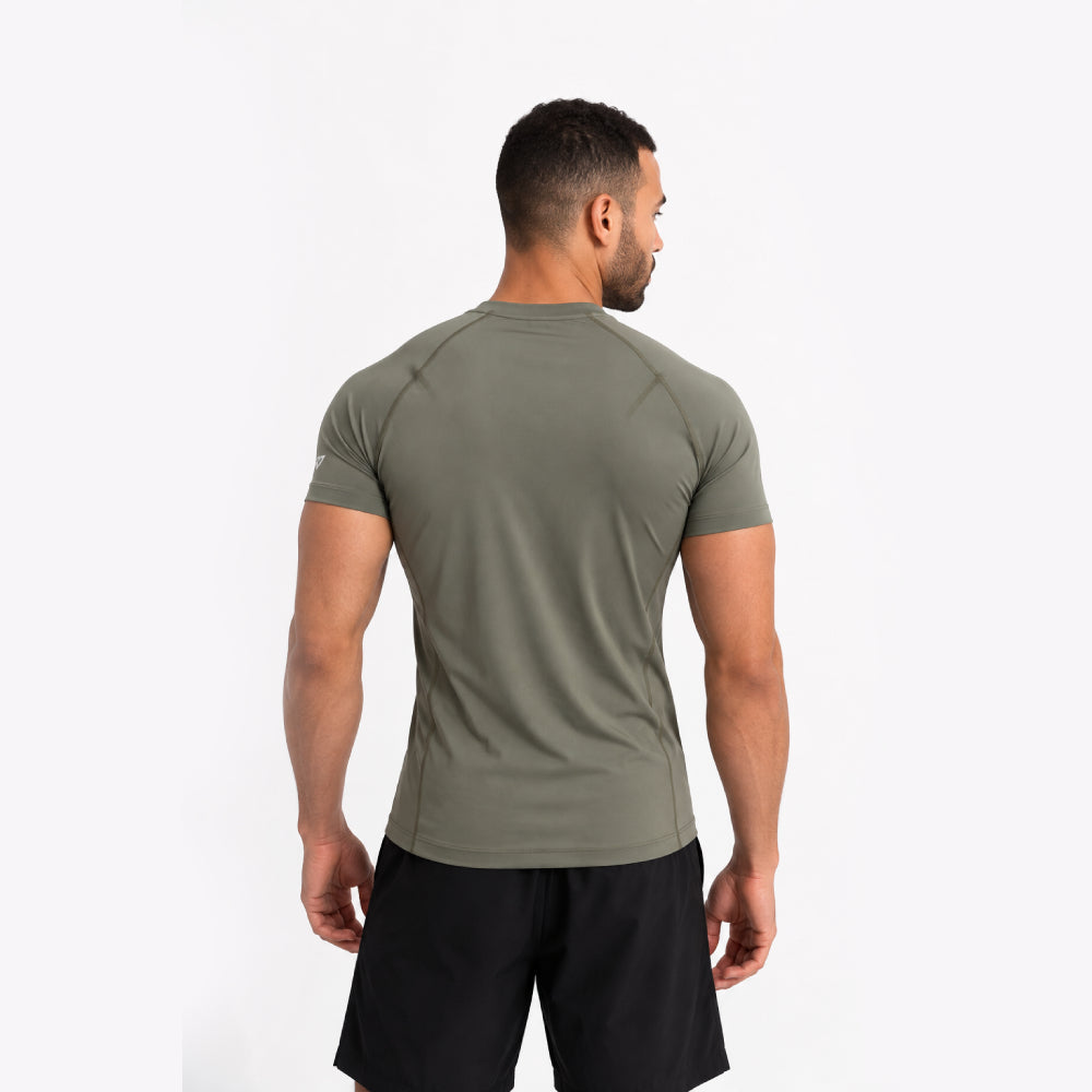 PERFORMANCE COMPRESSION TEE