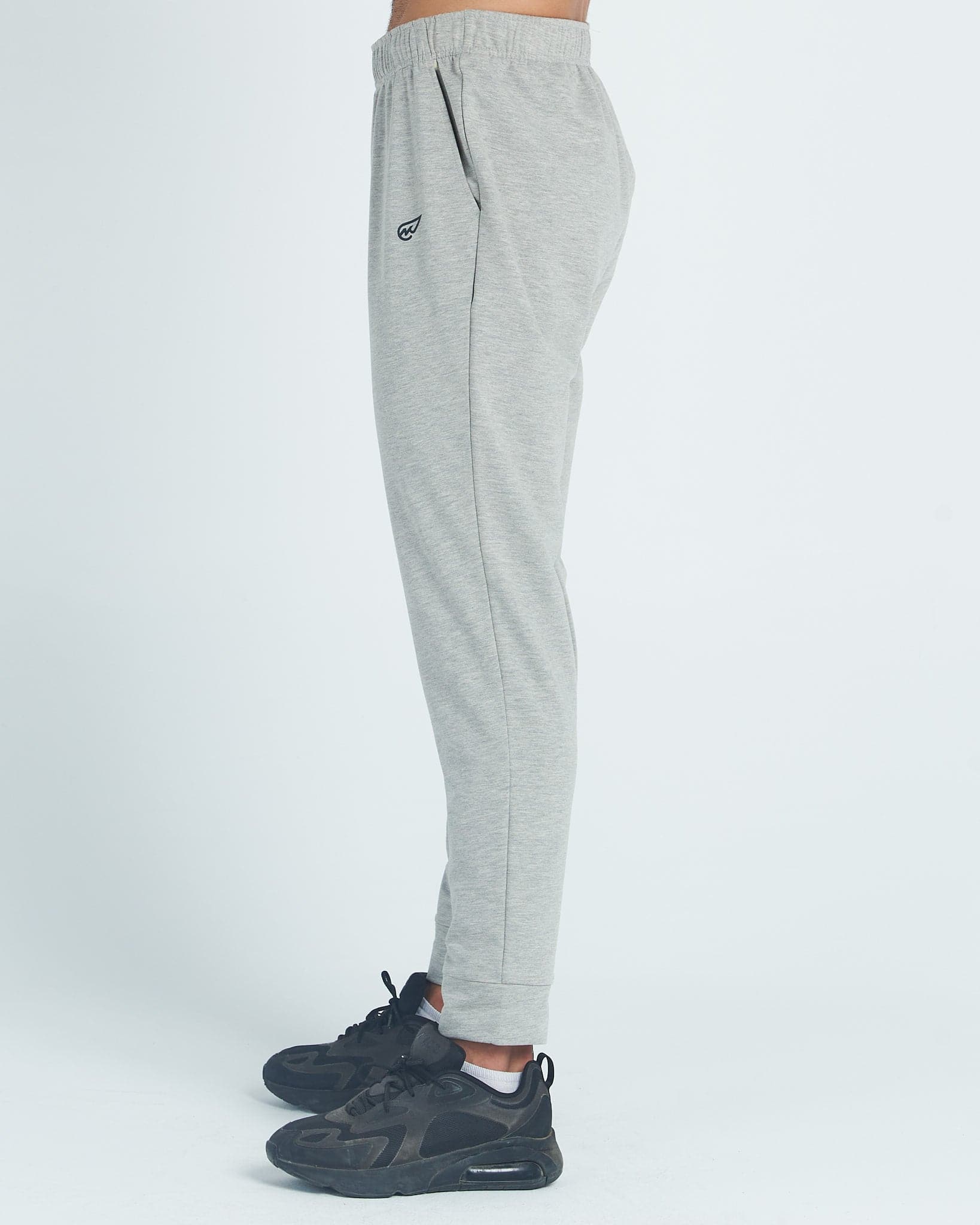 بنطال رياضي Milton Cuffed باللون الرمادي الفاتح